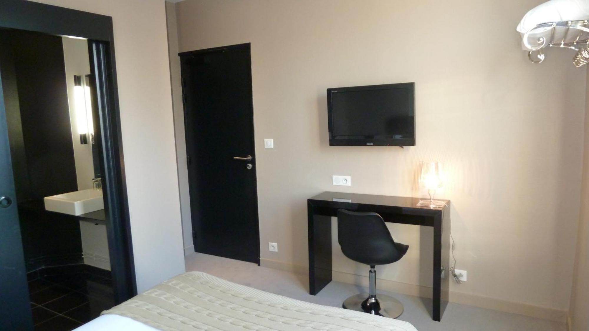 Astrid Hotel رينز المظهر الخارجي الصورة